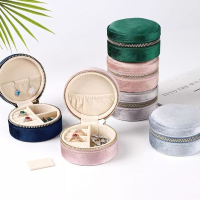 ODM Kotak Perhiasan Kecil Portabel Stud Earrings Menembus Panas PU Kulit