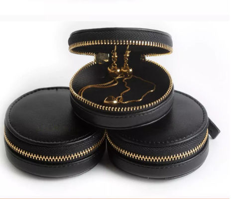 Minimalis PU Leather Box QC Mini Jewelry Box With Zipper Deboss