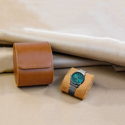 Kotak Kemasan Jam Tangan Kulit PU Logo Kustom 3.9 * 3.2 * 2.7 in