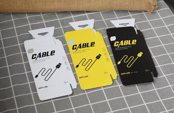 CMYK Electronics Packing Boxes Embossing Foodstuff Logo Kotak Karton Cetak